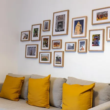 Apartamentos San Francisco Seville Exterior photo