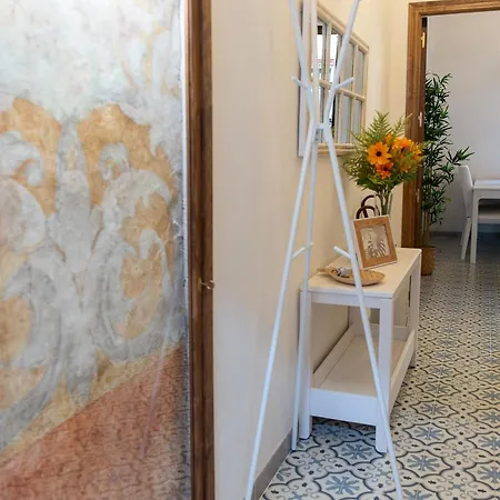Apartamentos San Francisco Seville Exterior photo